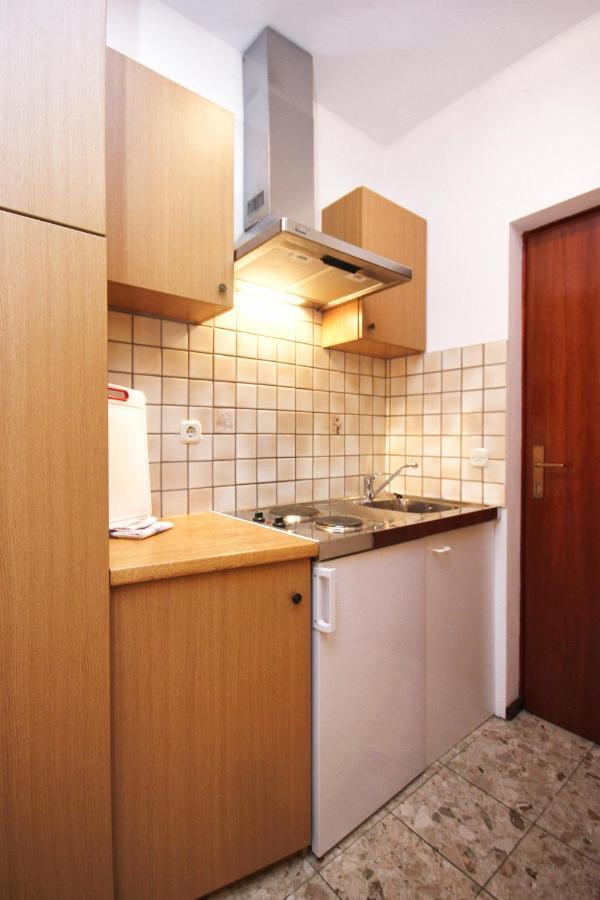 Apartments By The Sea Orebic, Peljesac - 4496 ภายนอก รูปภาพ