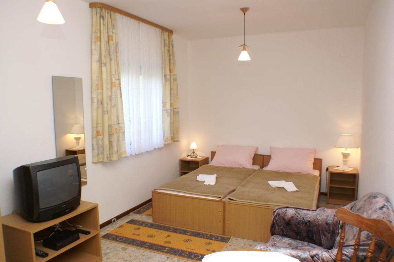 Apartments By The Sea Orebic, Peljesac - 4496 ภายนอก รูปภาพ